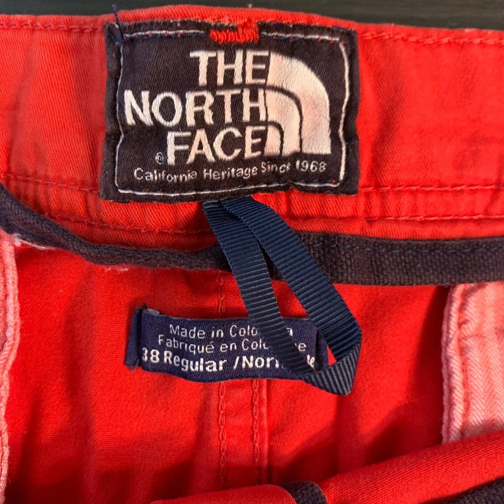 The North Face Mens Red Chino Shorts Size 38 Regular Hiking Outdoor Utility READ